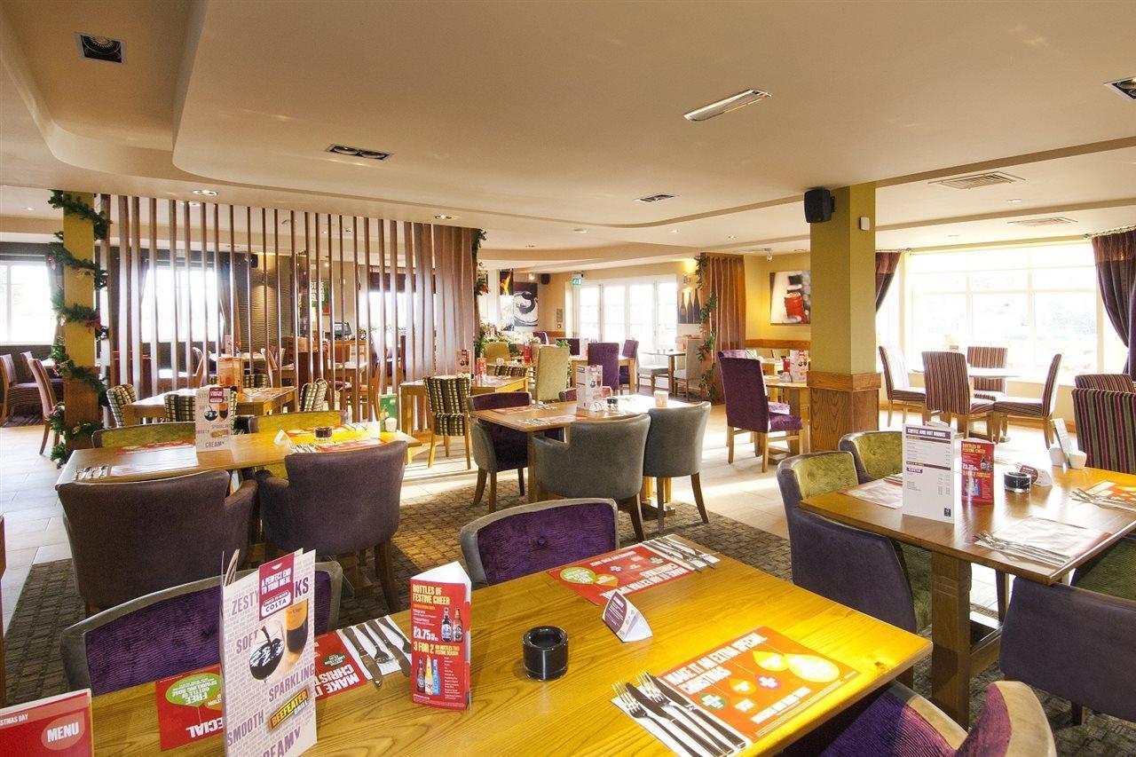 Premier Inn Burton On Trent Central Bagian luar foto