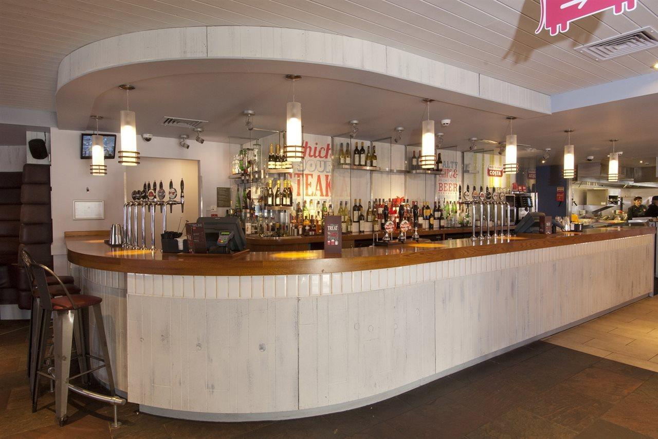 Premier Inn Burton On Trent Central Bagian luar foto
